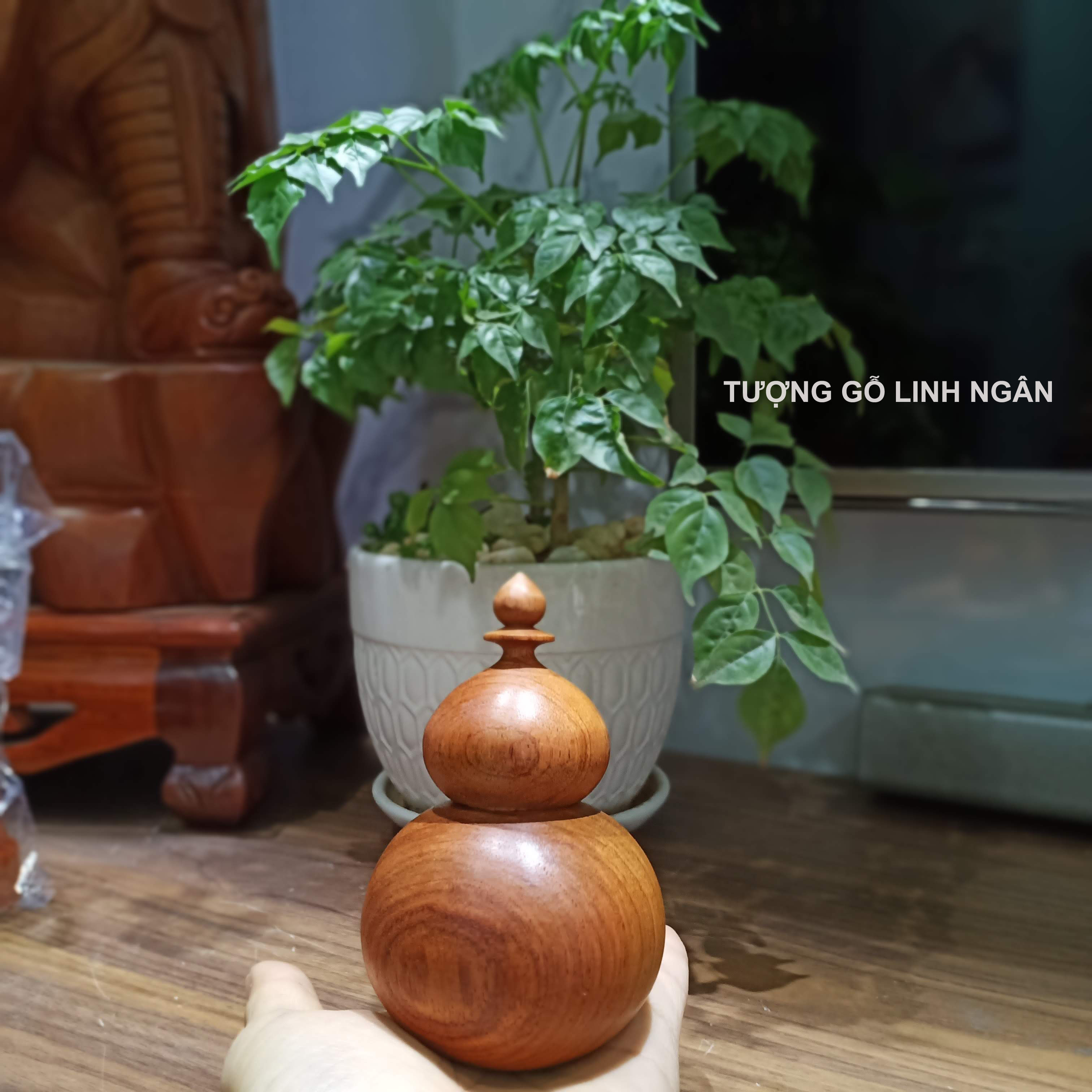 Lọ đựng tăm hồ lô gỗ hương