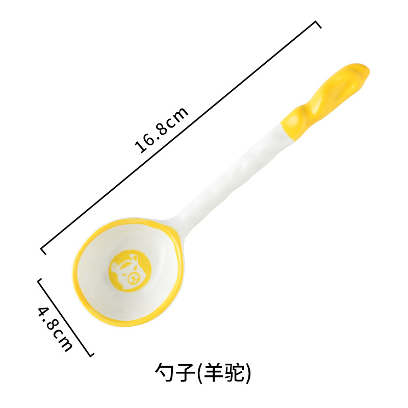 Muỗng sứ kute múc thức ăn cho hamster / sóc/ nhím/ chó/ mèo