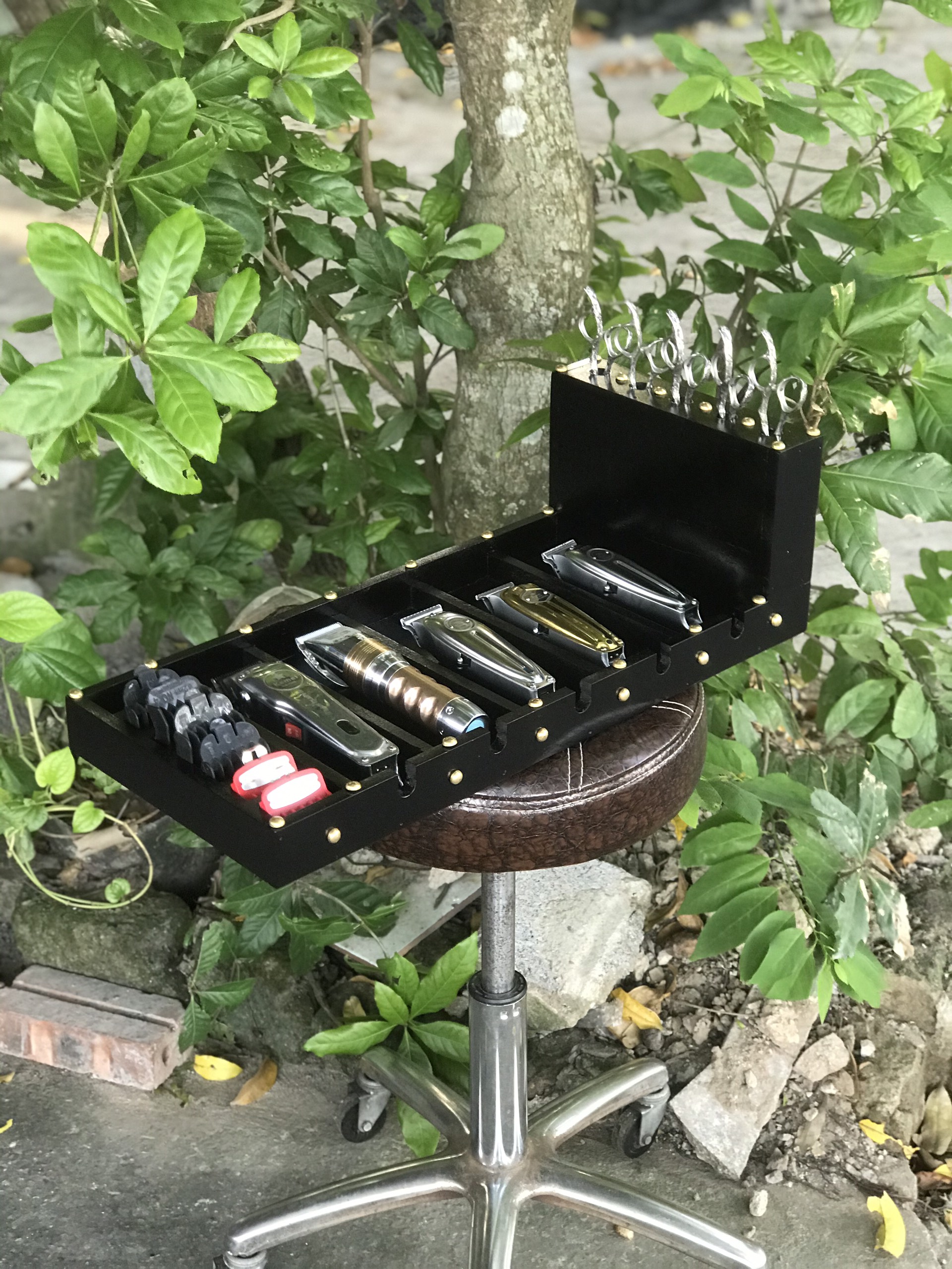 khay gỗ đựng tông đơ