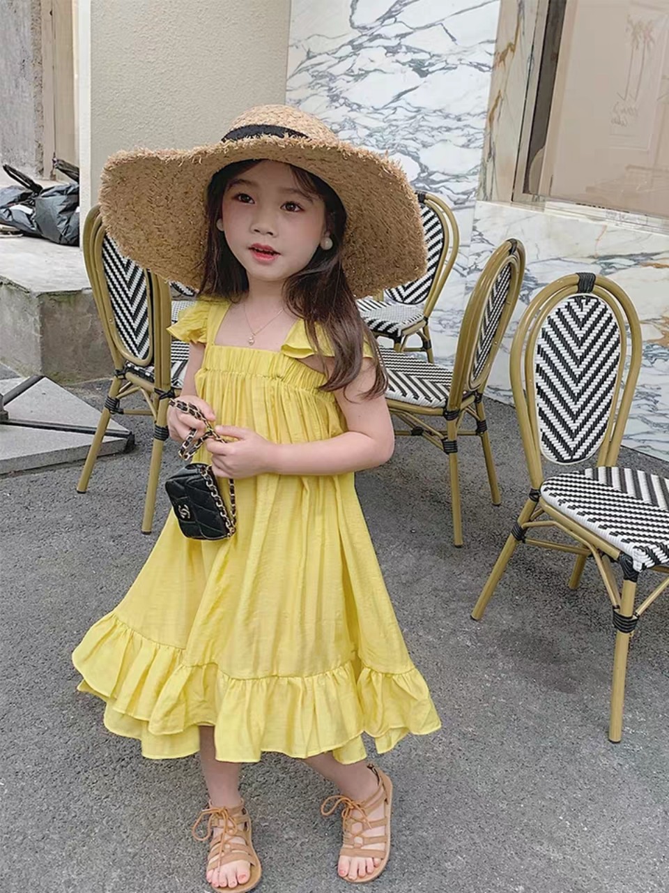 Váy đầm đũi lạnh cao cấp cho bé gái đi du lịch biển ngày hè từ 8kg đến 22kg