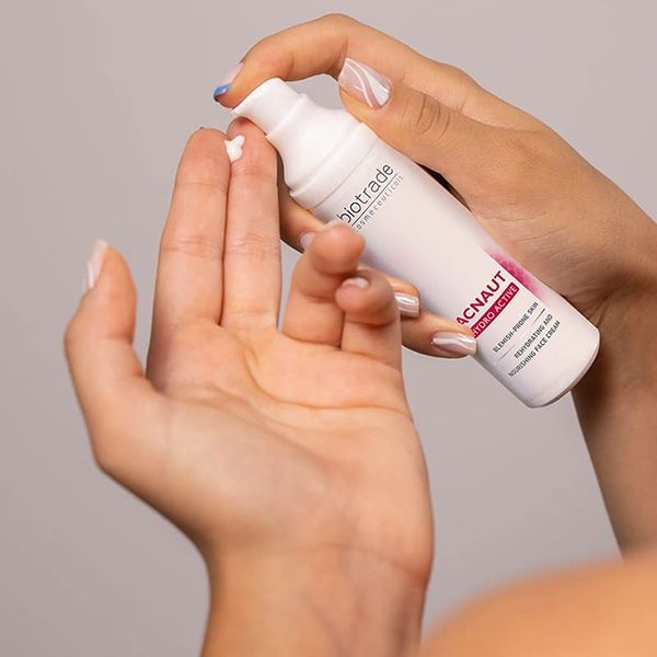 Kem dưỡng ẩm Biotrade Acnaut Hydro Active Cream phục hồi, làm dịu làn da sau mụn 60ml - DuocmyphamDrAn