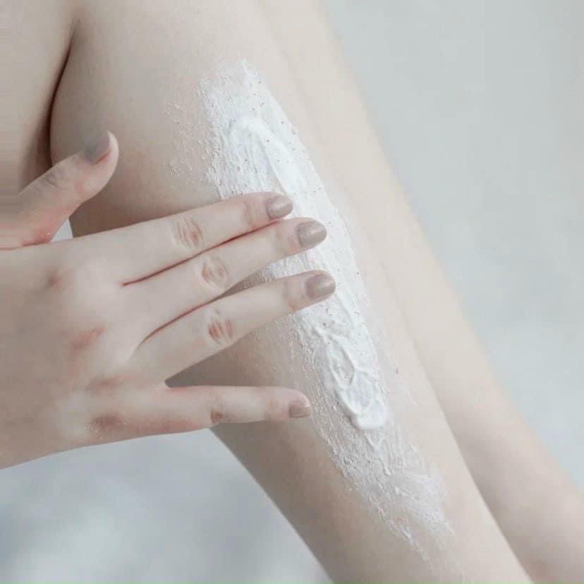 Tẩy Tế Bào Chết DOVE body