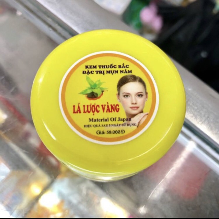 Kem Lá Lược vàng hủ trần chữ đỏ