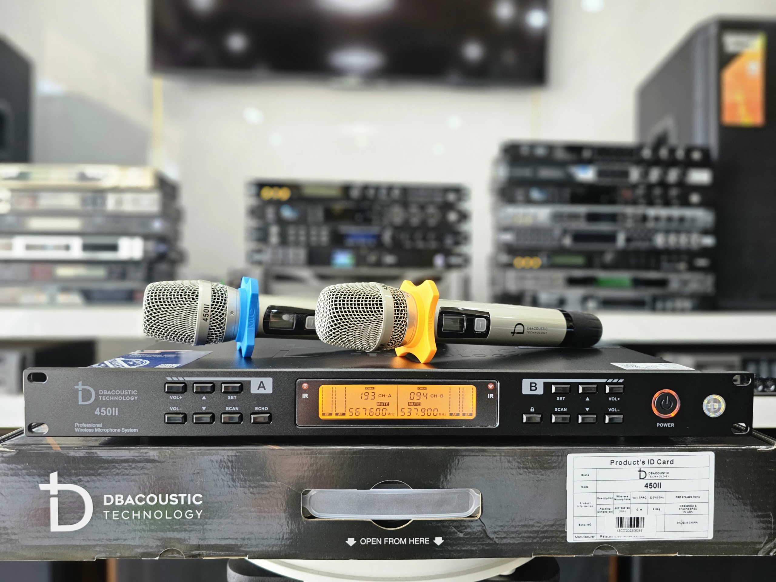 Mic không dây DB acoustic 450ii V2 chính hãng.Tặng bộ pin sạc