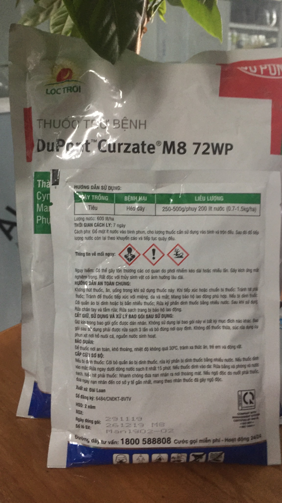 THUỐC TRỪ BỆNH CURZATE M8 72WP 100G