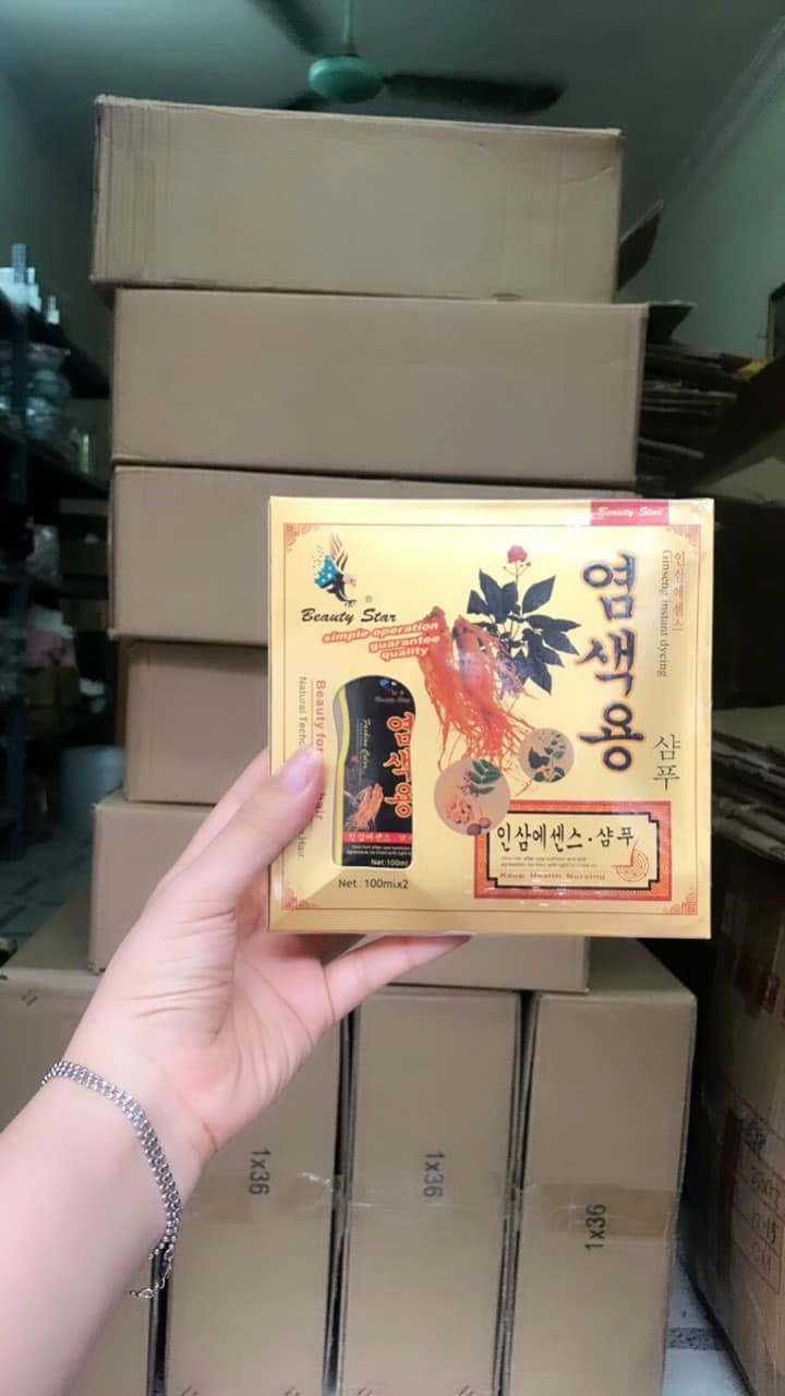 Dầu gội đen tóc nhân sâm Hàn Quốc