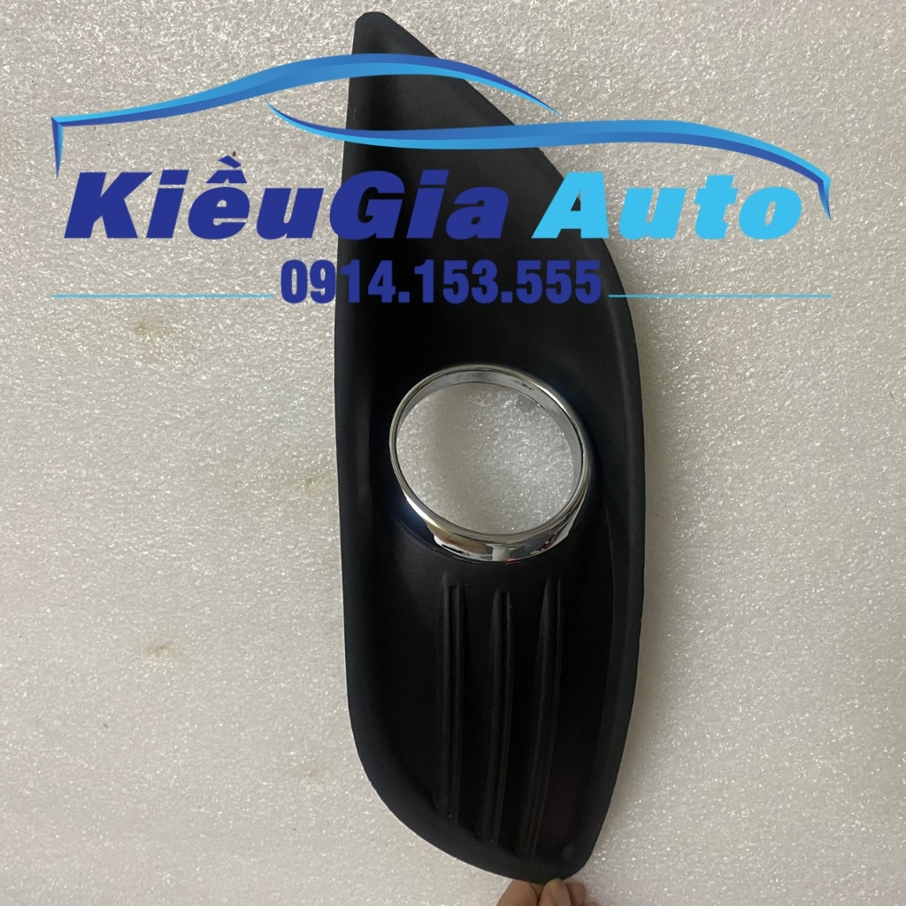 Ốp đèn (mí đèn) gầm Ford Focus 2009-2011