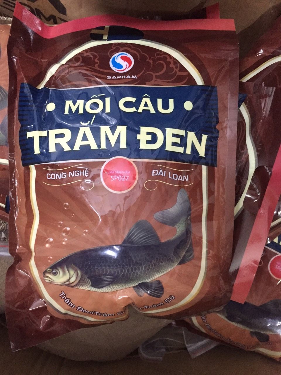 Mồi câu xả trắm đen vị tanh , vị thơm sa phạm