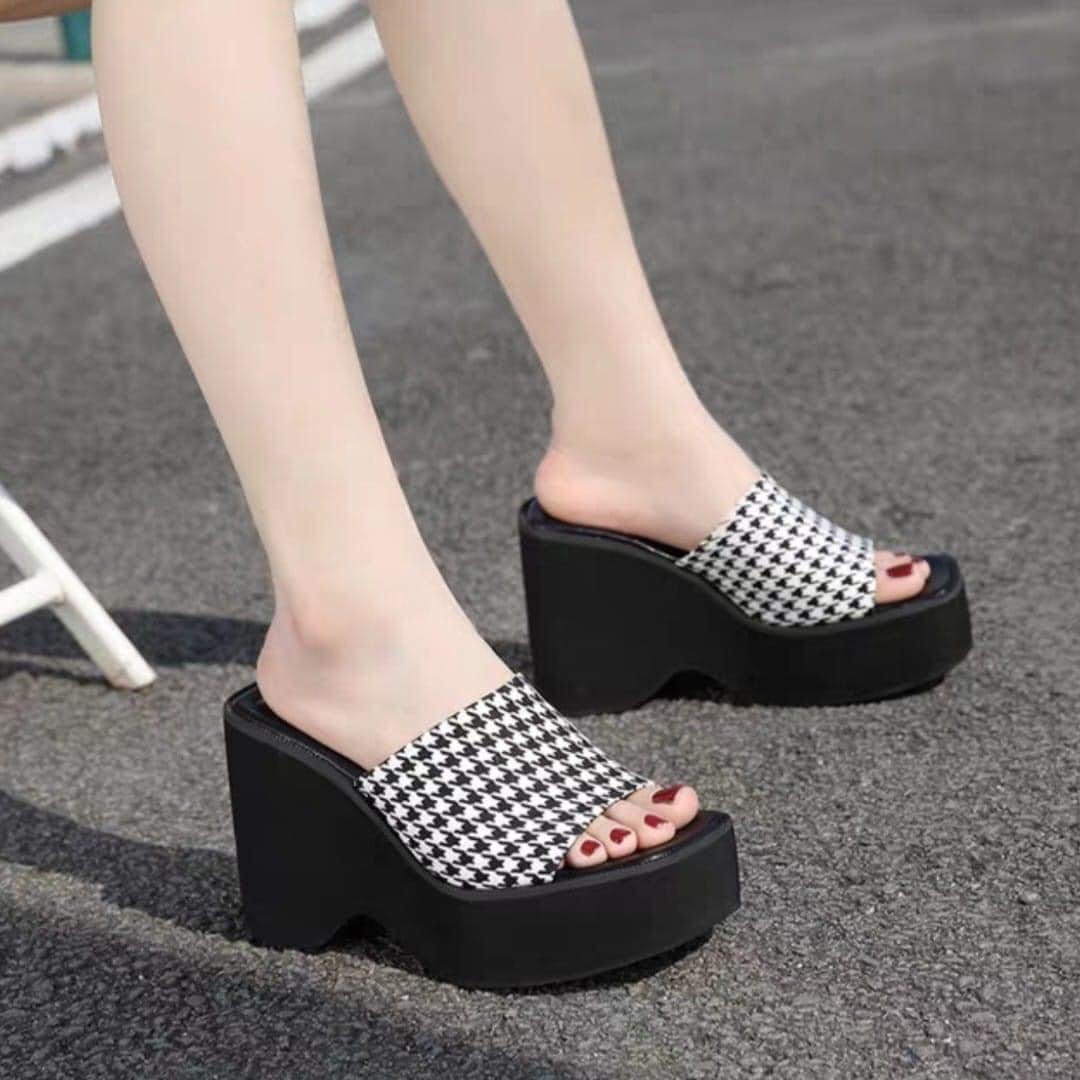 DÉP XUỒNG XỐP ĐÚC HOẠ TIẾT 9P
