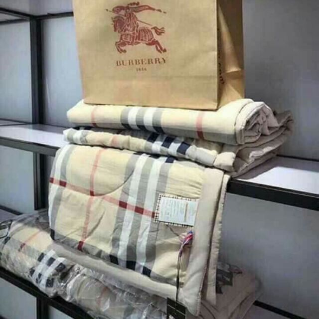 Chăn kẻ Buberry xuất Đức