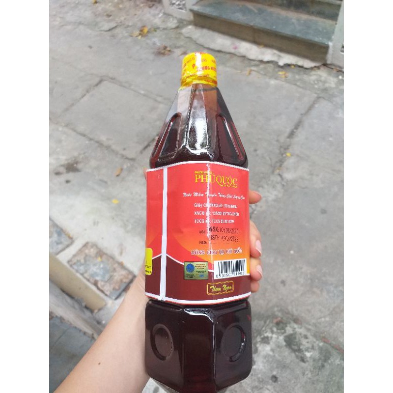 [Nhập RS0822 giảm 30k cho đơn 99k]Nước mắm Phụng Hưng Phú Quốc 40 đạm 1 lít