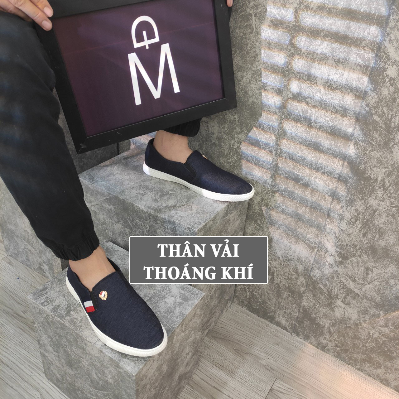 Giày lười vải nam MĐ G361 đen