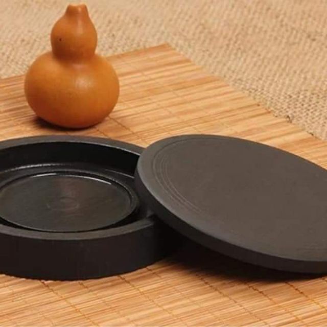 Nghiên mực viết thư pháp