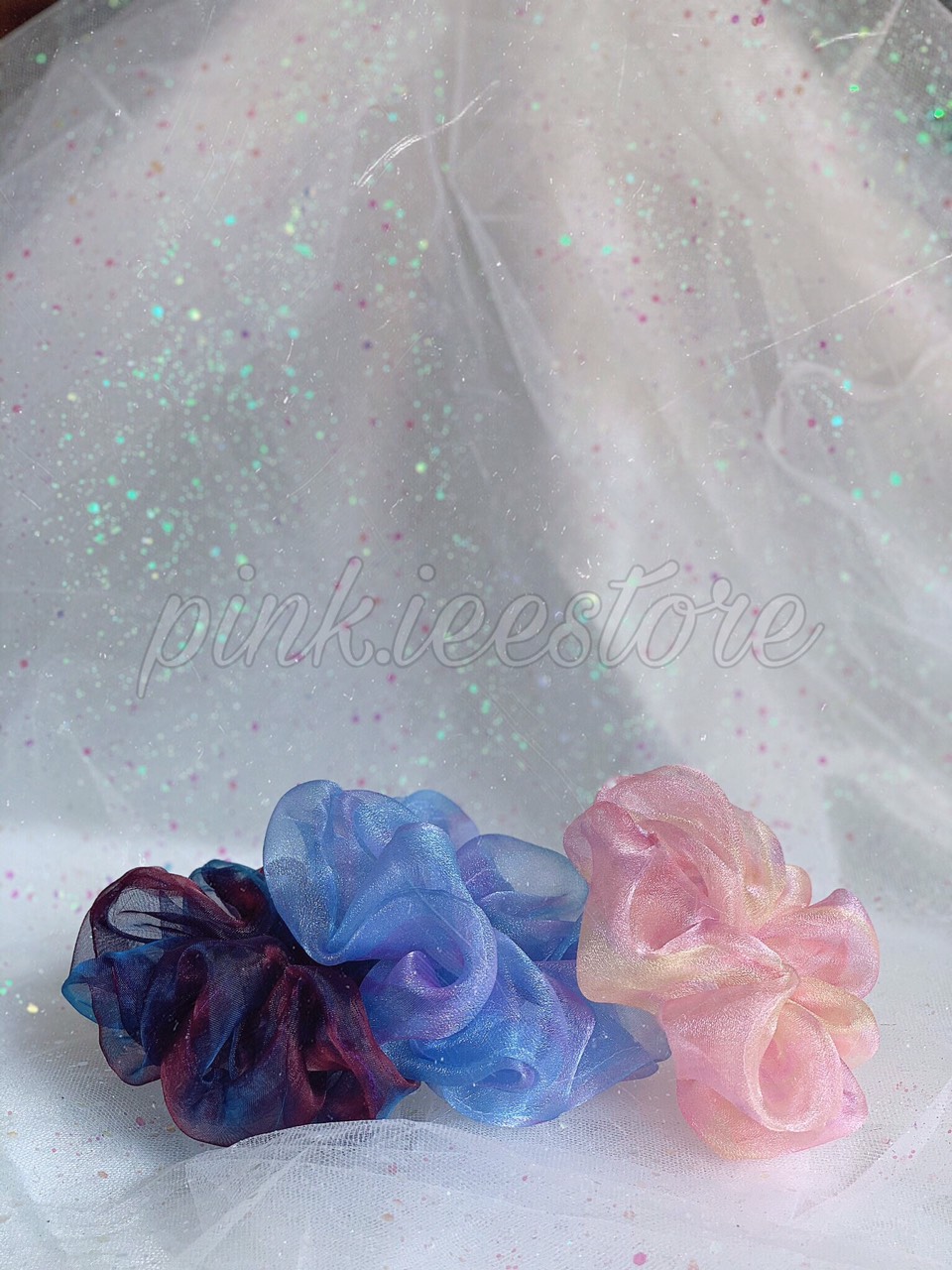 [HCM]SCRUNCHIES VẢI VON HOLOGRAM BẢNG 2 - CỘT TÓC HOTTREND