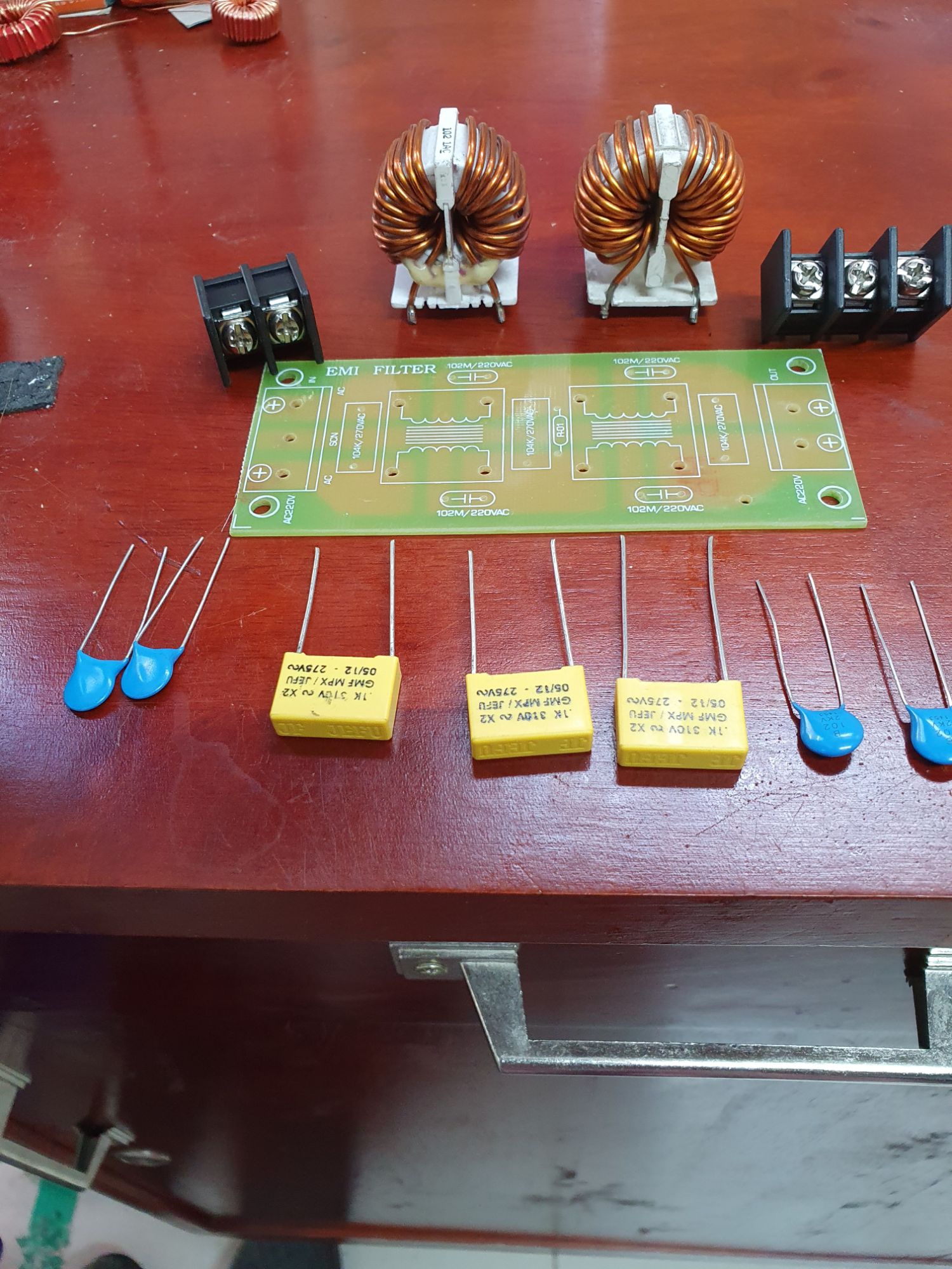 Combo mạch EMI lọc nhiễu nguồn điện AC 220V-10A ( CHƯA HÀN)