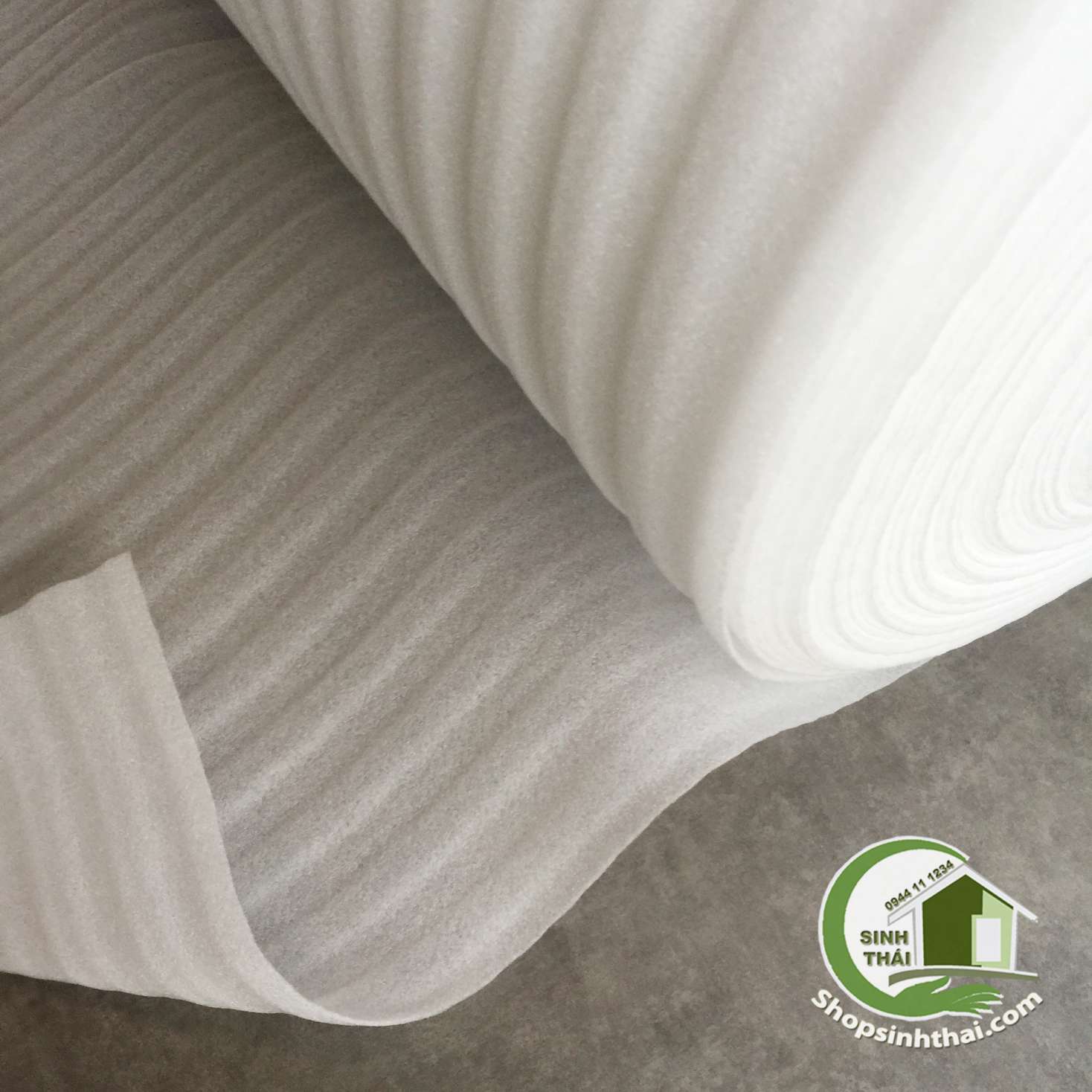 [HCM]Xốp trắng quấn hàng - màng PE foam đóng gói hàng hóa chống va đập dày 2ly [ 1 mét x khổ 110cm ]