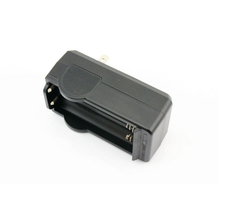 Sạc đa năng pin đôi 18650
