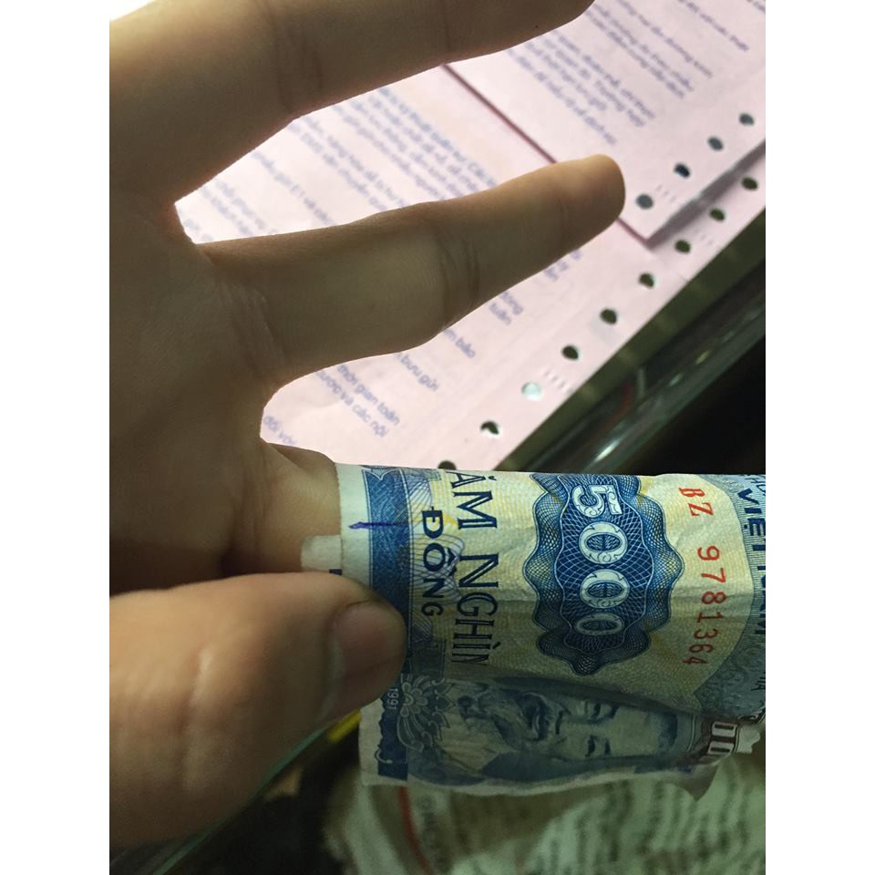 Nhẫn Cỏ Bốn Lá vàng tây
