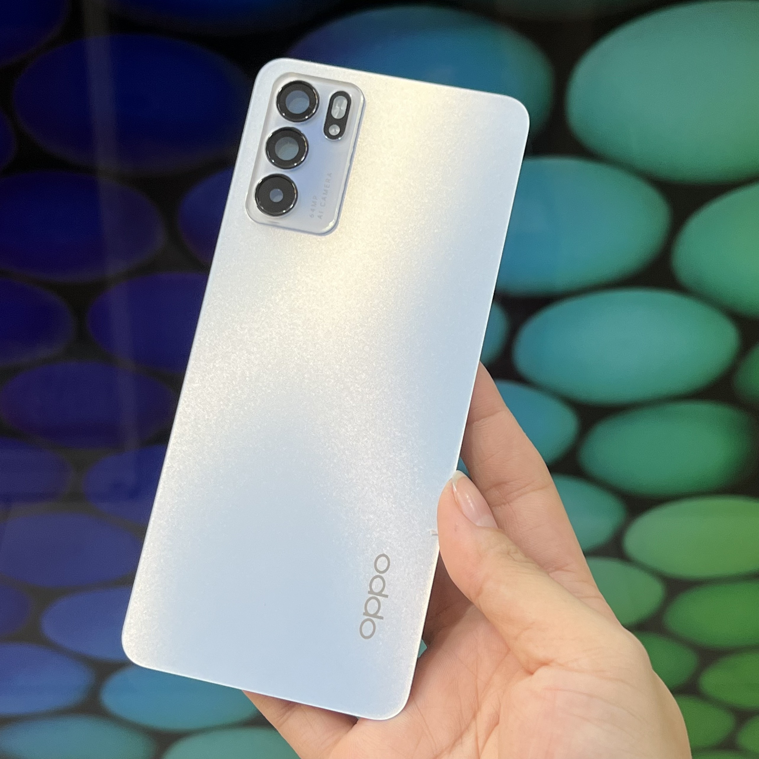 Nắp lưng Oppo Reno 6 (liền kính camera)