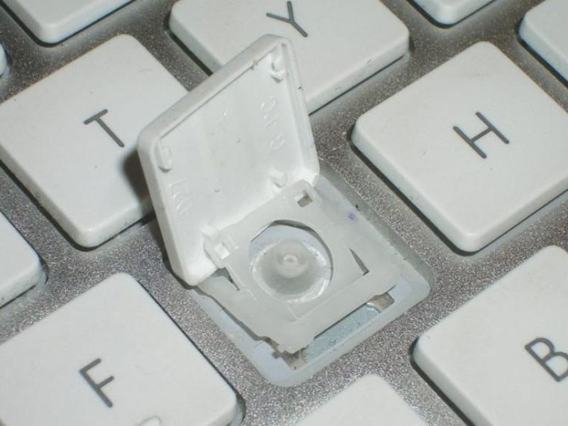 Xương phím Máy tính LOQ Core i5, Ram 4, SSD 128, 14inch HD