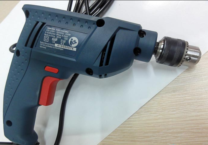Máy khoan sắt/ vặn vít Bosch GBM320 chính hãng
