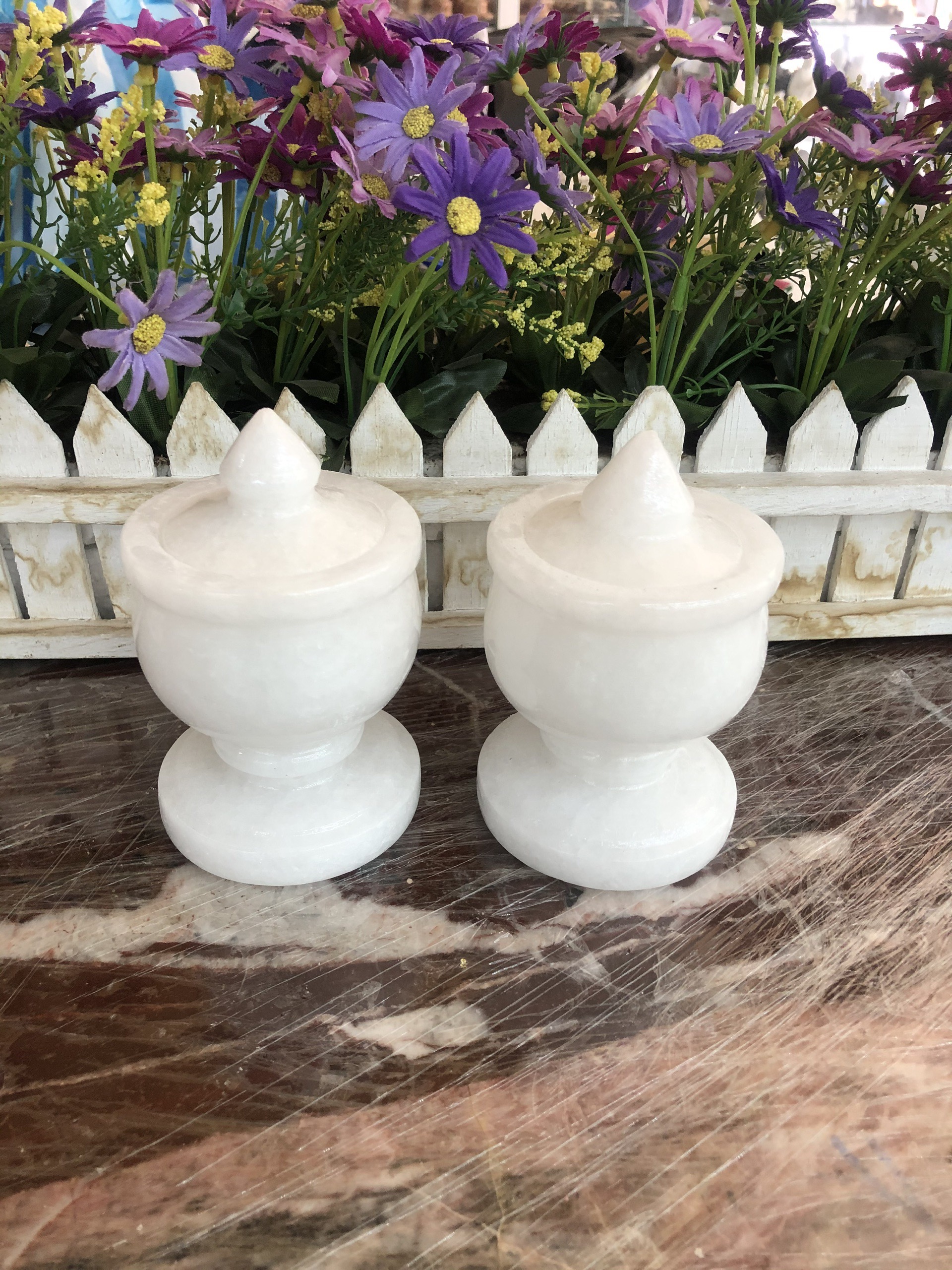 Hũ đựng muối, gạo thờ cúng đặt bàn thờ ông thần tài thổ địa đá cẩm thạch trắng