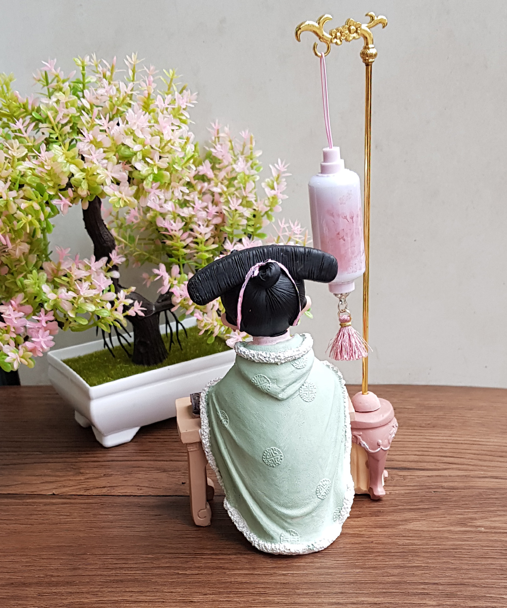 Bộ thiếu nữ Cầm Kỳ Thi Họa cổ trang bên đèn 3D