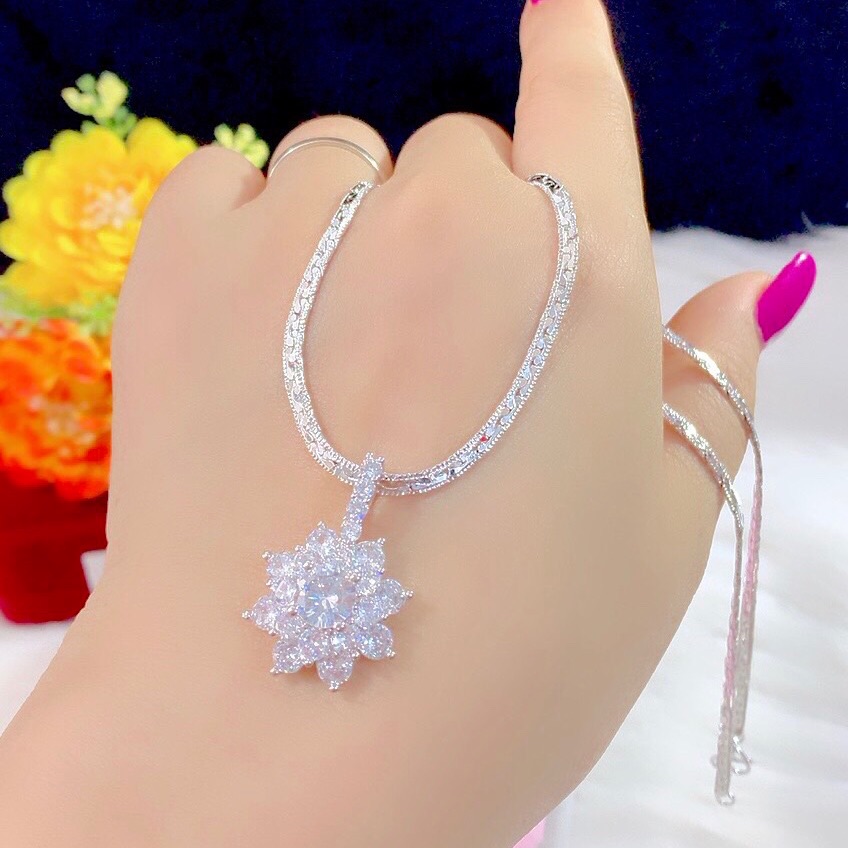 Dây chuyền mì mặt đính xoàn mạ bạch kim cực đẹp