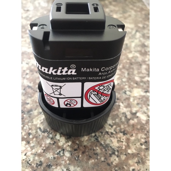 Pin Makita 10.8v 2.5ah nhận sạc hãng