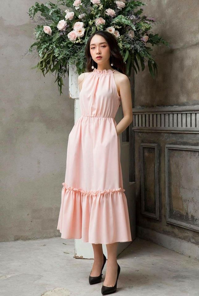 Đầm maxi yếm đuôi cá hồng