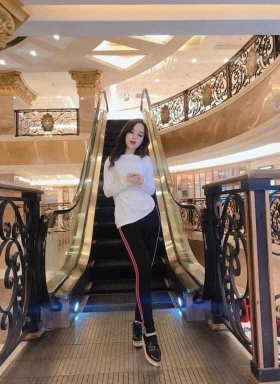 quần leging sọc đỏ