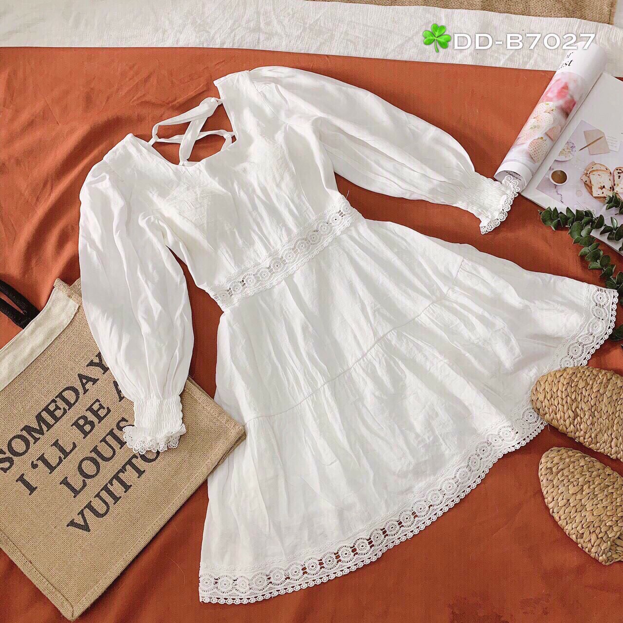ĐẦM NỮ BÁNH BÈO PHỐI ĐAN DÂY SAU LƯNG  XINH CỰC