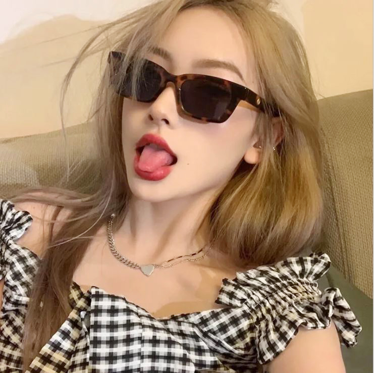 Kính Nam Nữ Thời trang cá tính HOT HIT D38