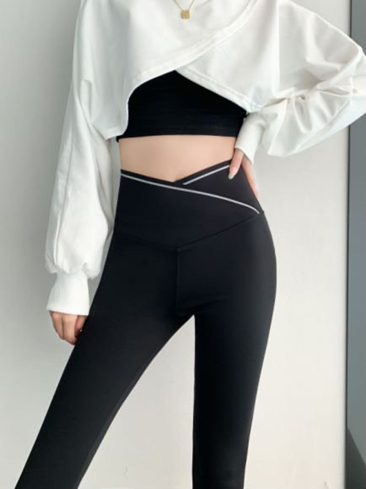 Quần  Legging Nữ, Quần Legging Cạp Cao Cá Tính Thời Trang Nữ  Chất Liệu Umi, Phong Cách Hàn Quốc