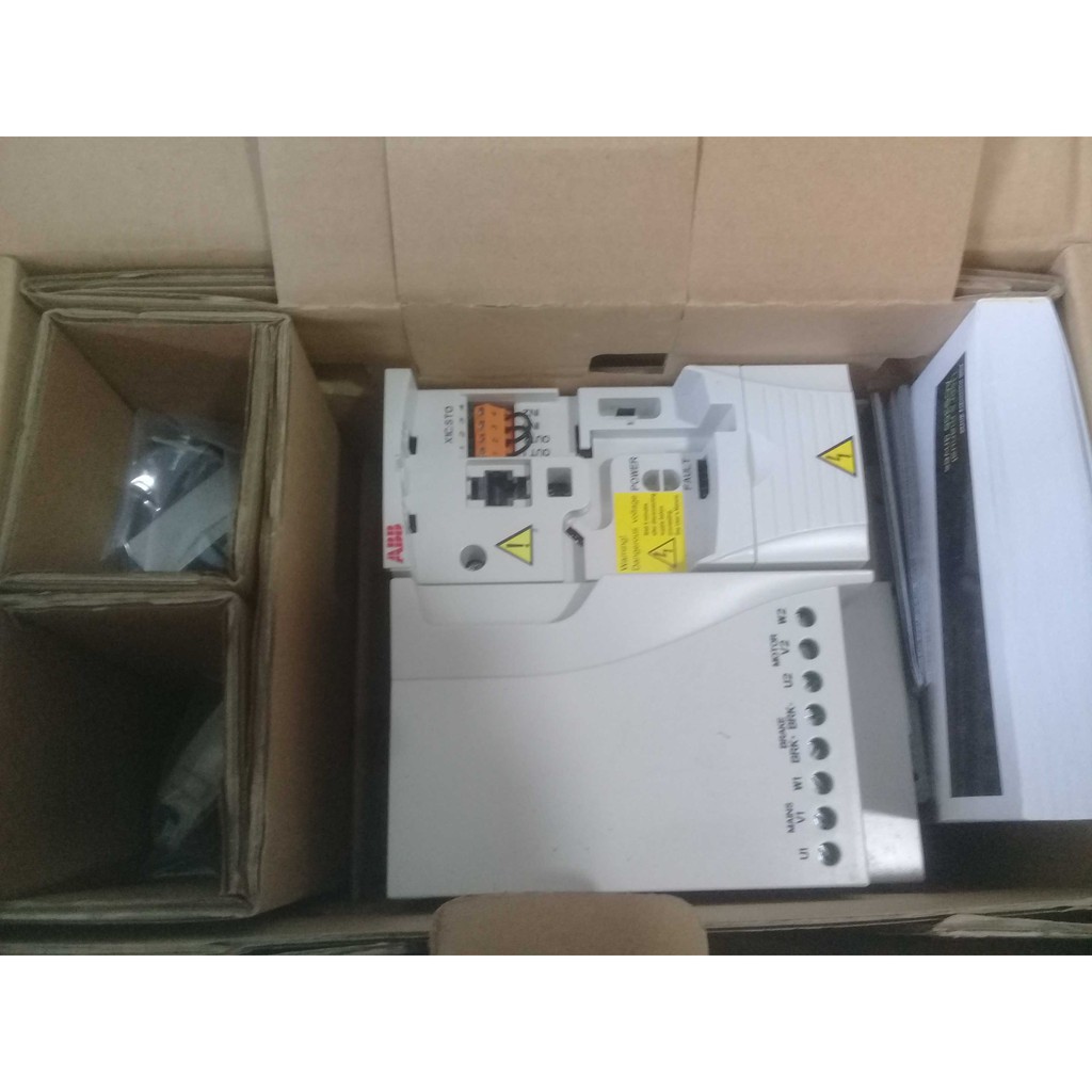 Biến tần ABB ACS355-03E-15A6-4