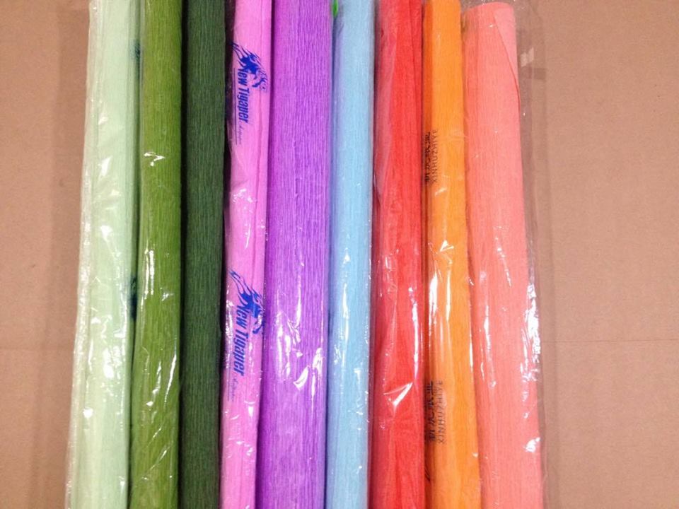 [HCM]Giấy nhún làm hoa giấy đủ màu : 15k /cuộn