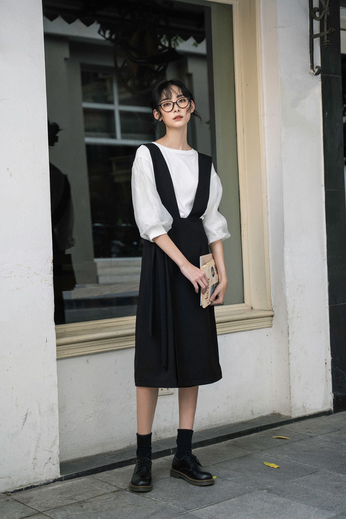 Yếm Đen Nơ Buộc [Madelen]