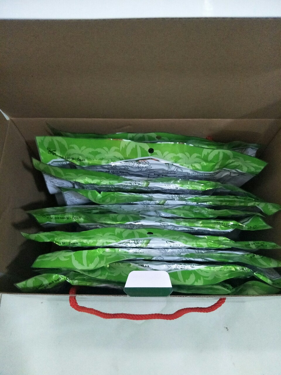 Hộp bánh tráng nước dừa 10 gói