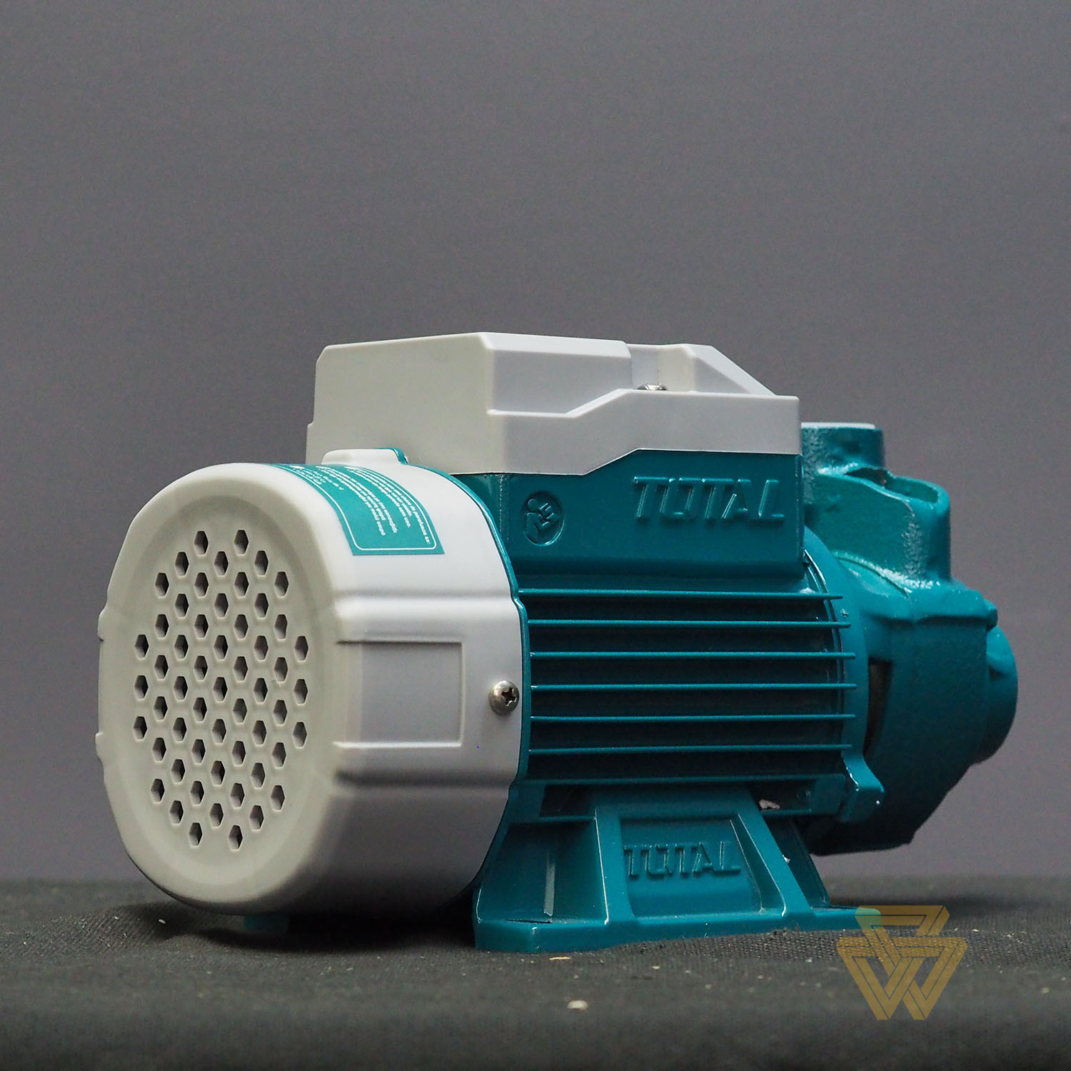 Máy Bơm Nước 370W Total TWP13706