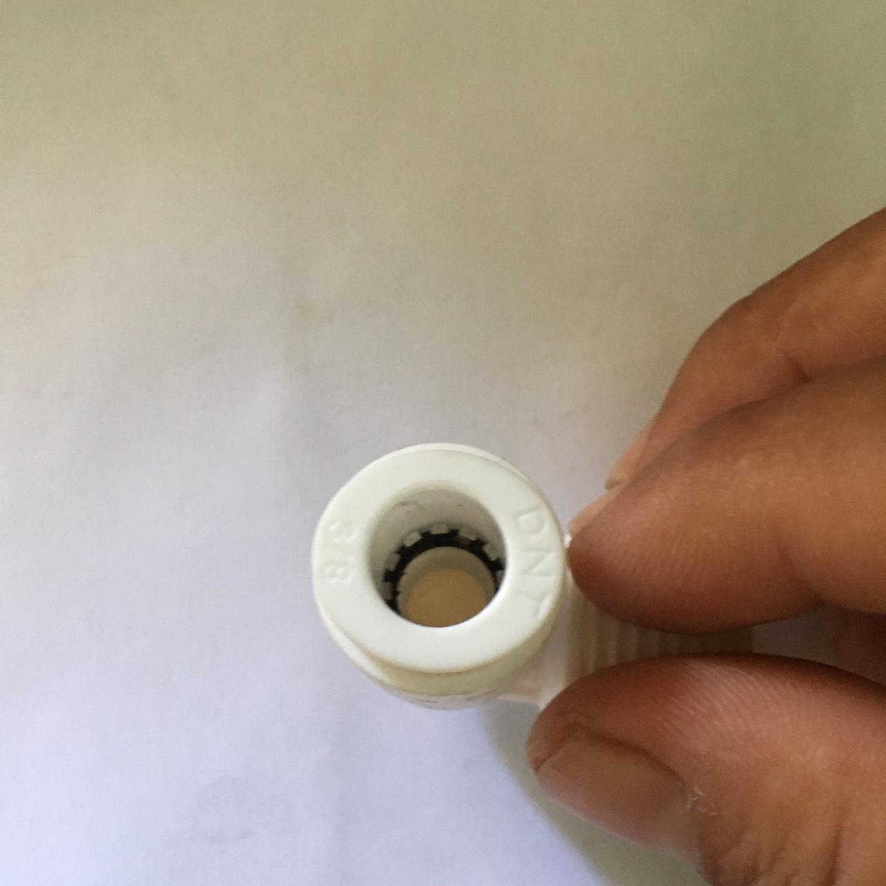 One-Way Valve for Ro Water Purifier – High-Quality Material, Anti-Backflow, Protects Ro Membrane & Maintains Tank Pressure