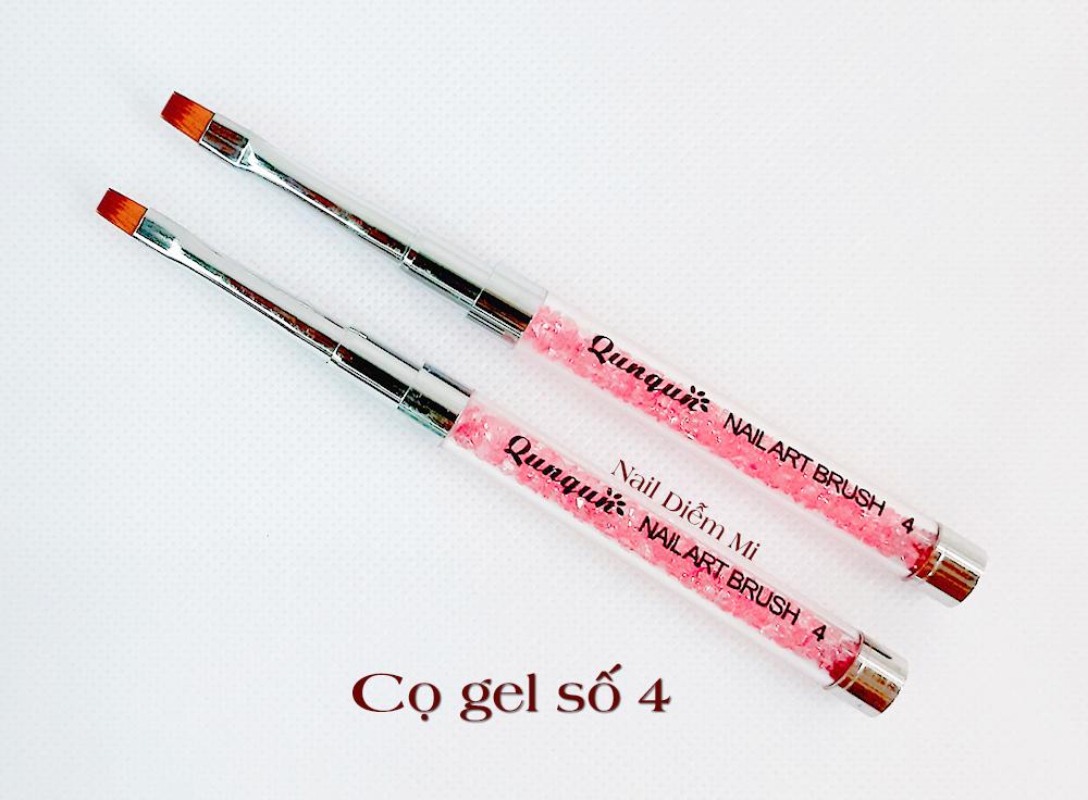 [HCM]Cọ đắp gel cán đá hồng số 4