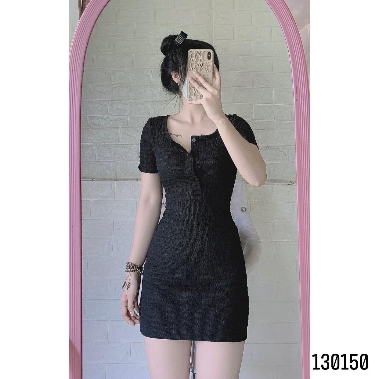 Đầm body gân cổ tròn gài nút