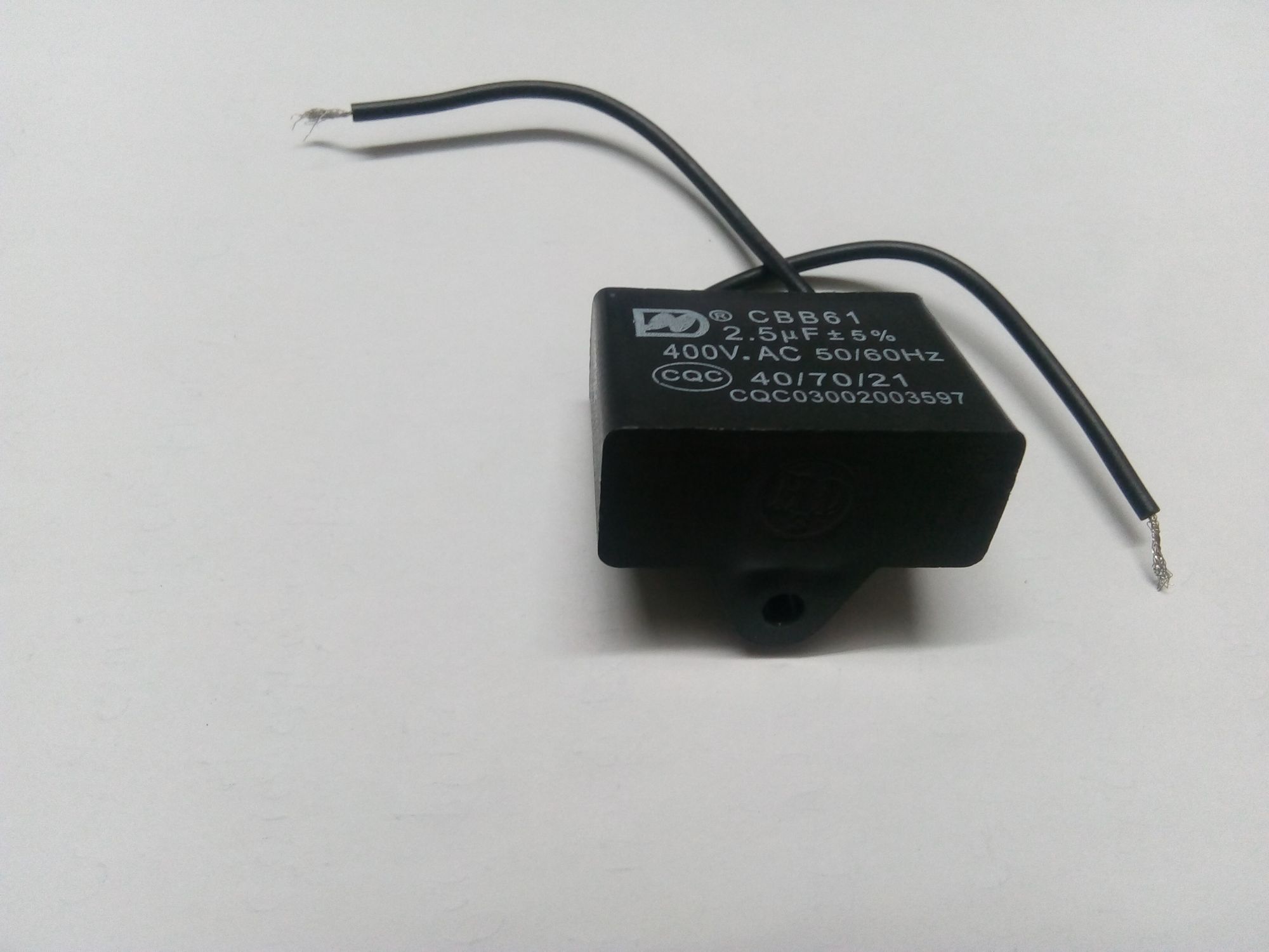 5 Tụ Quạt 2,5 mf 400VAC 50/60Hz