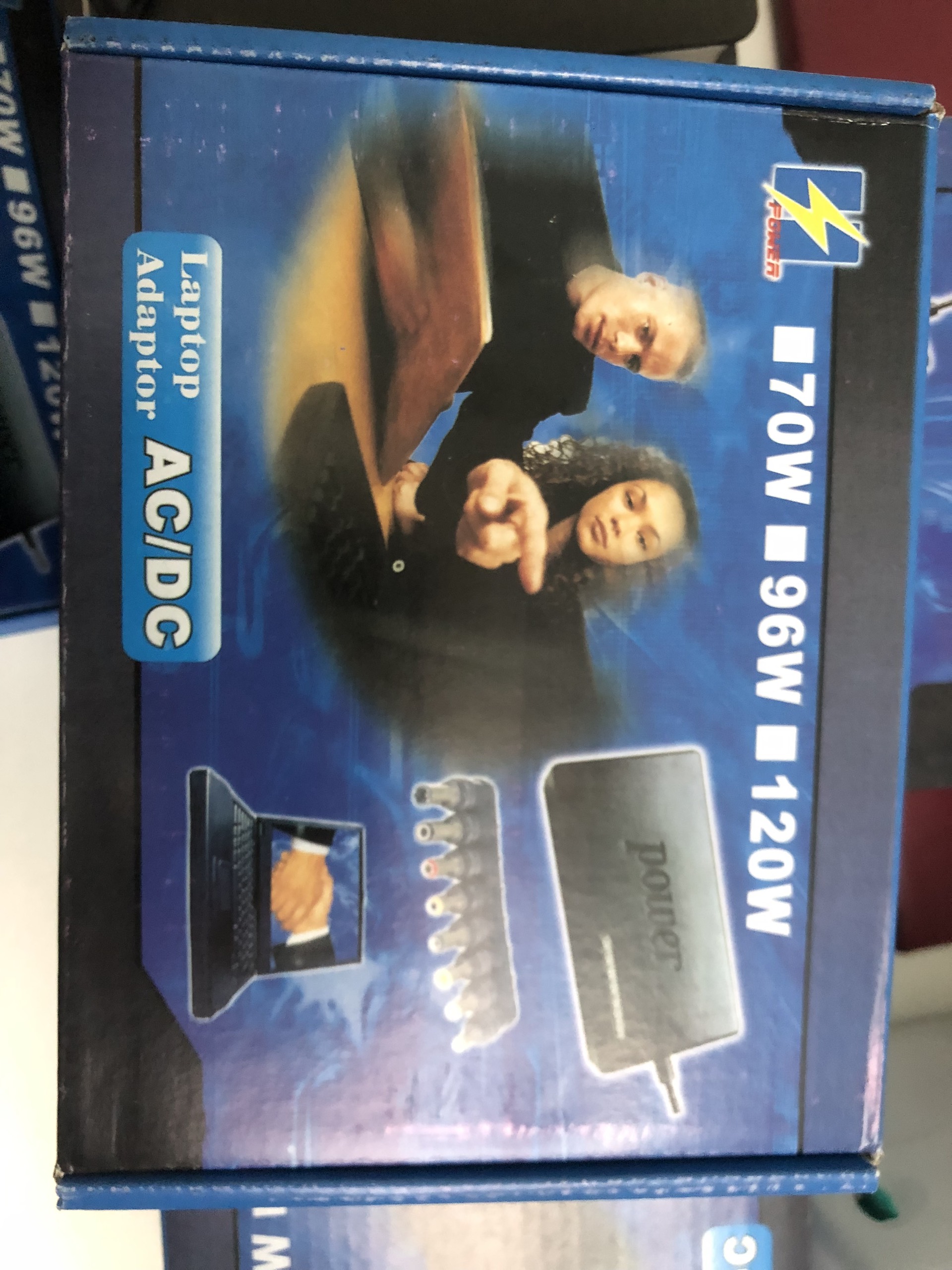Bộ cấp nguồn đa năng 220 AC = 12VDC-24VDC
