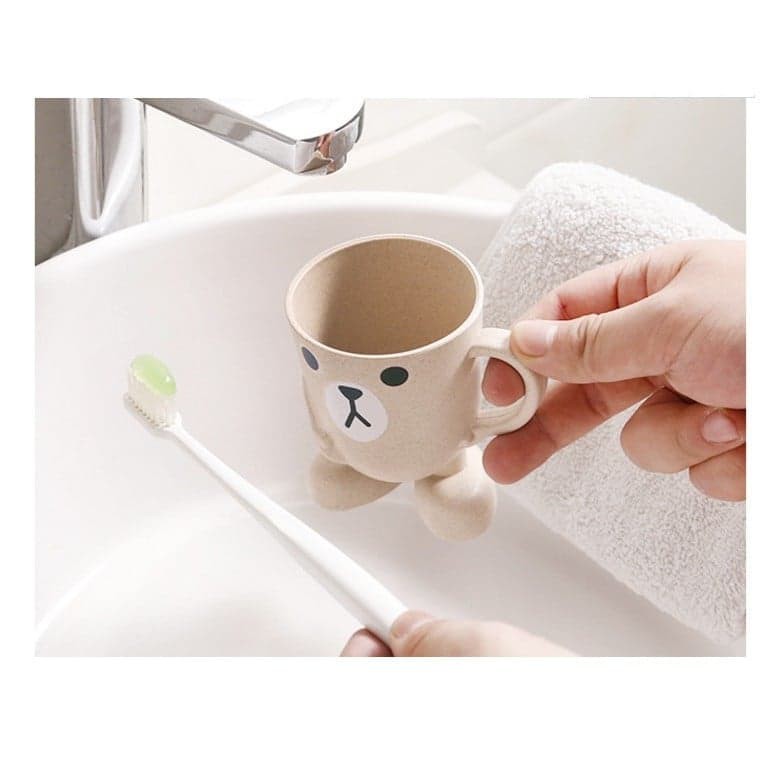 Ly cốc lúa mạch có quai cầm hình gấu