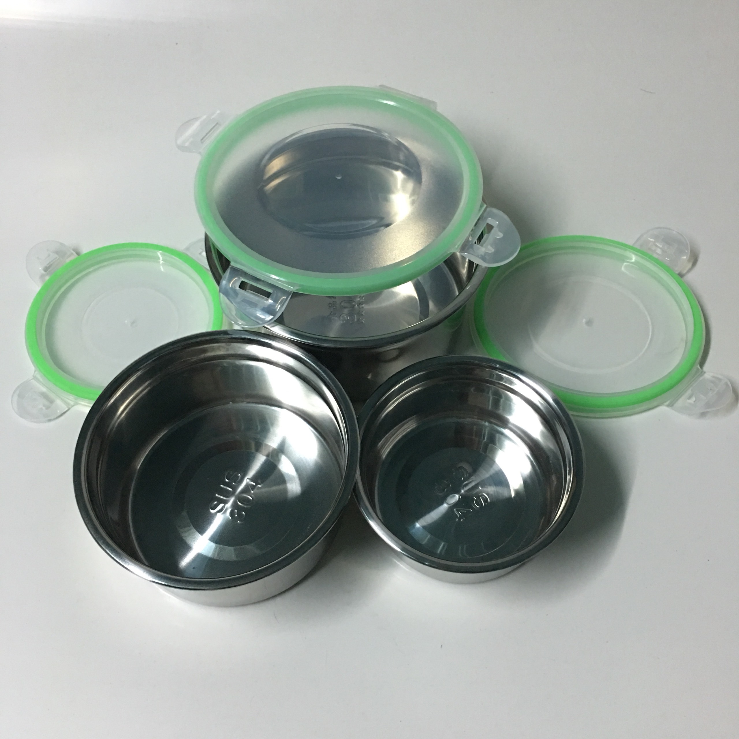 Khay inox đựng thực phẩm lưu trữ kho đông lạnh, có nắp. Dung tích 800-600-350ml