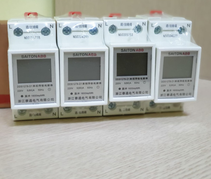 Công tơ điện tử SAITON ABB 65A Hiện thông số