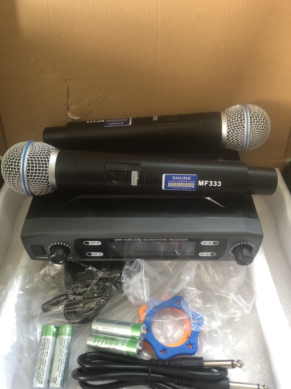 MICRO KHÔNG DÂY SHURE PRO vt500