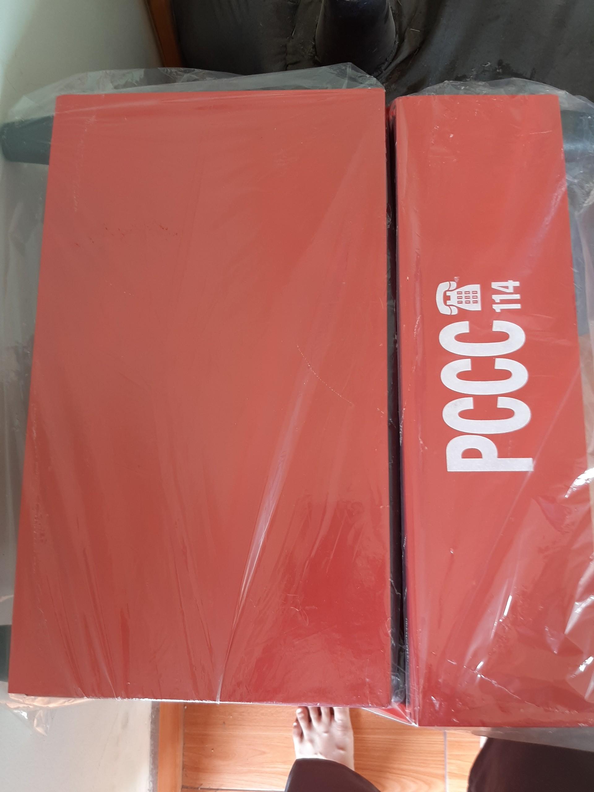 Kệ đôi để bình chữa cháy