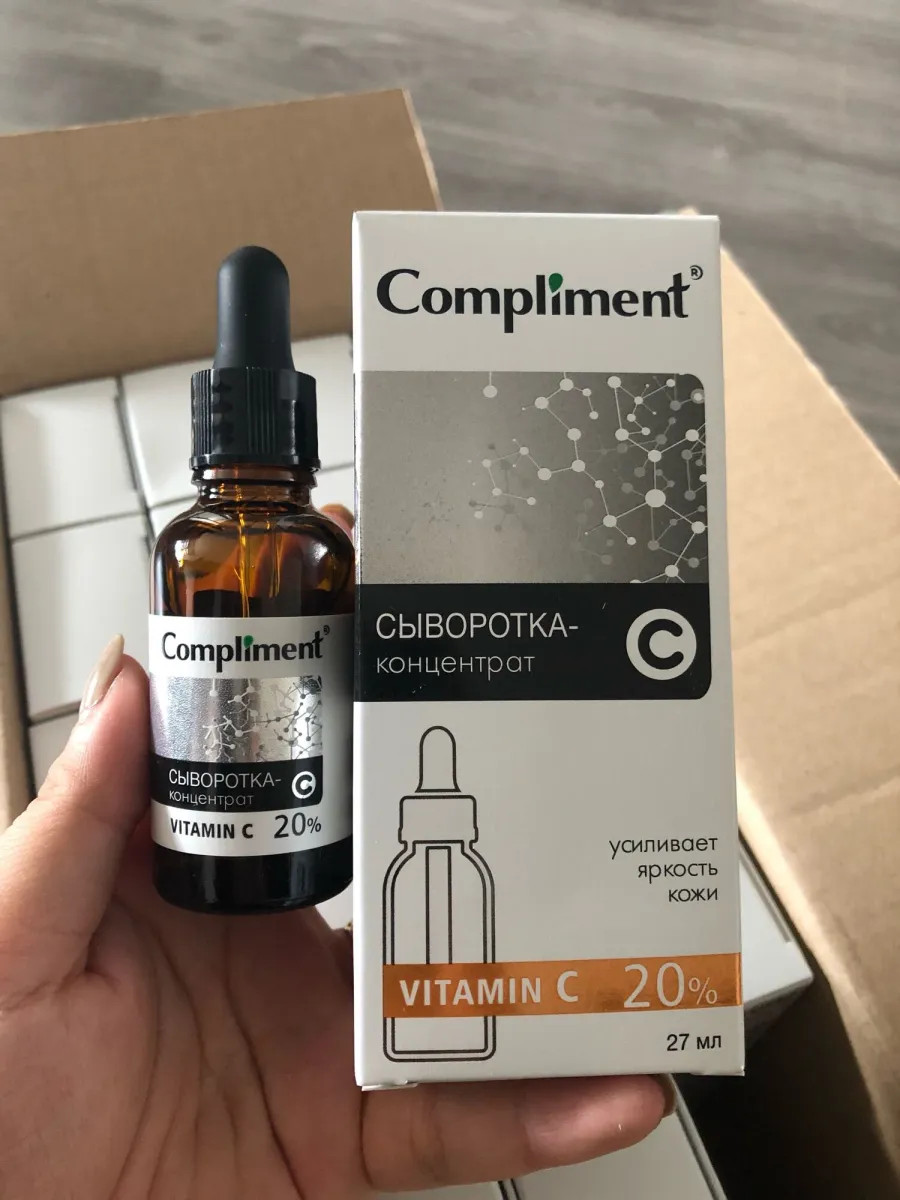 Serum Compliment Vitamin C 20% dưỡng sáng mờ thâm làm chậm quá trình lão hóa 27ml